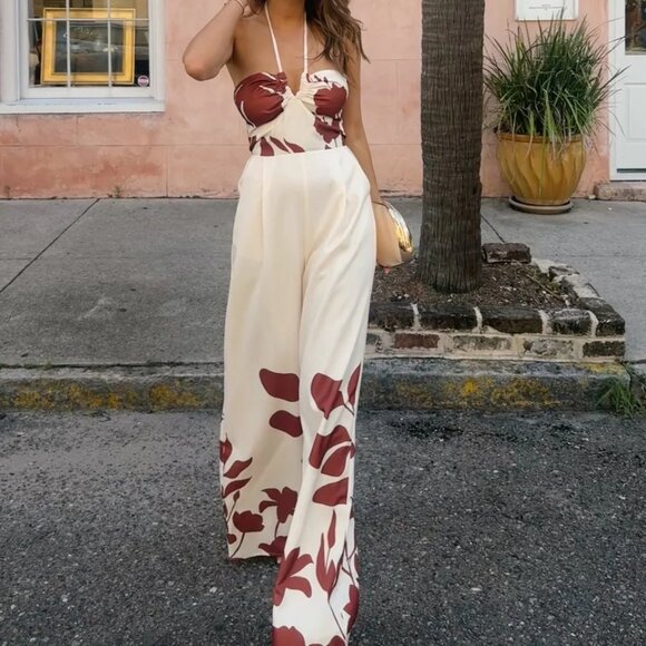 Villa Views Jumpsuit - Picture 2 of 3